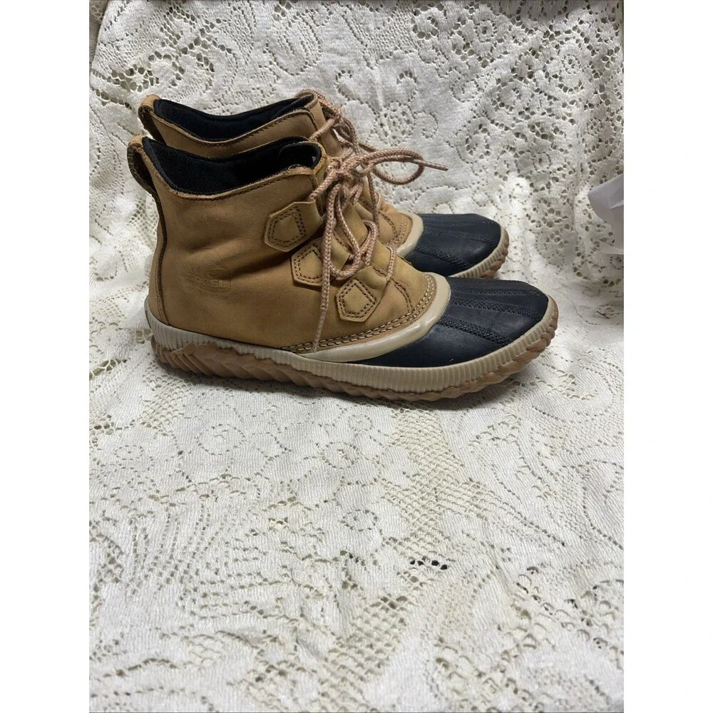 Sorel Out n About Womens 8.5 Duck Boots Brown Leather Lace Up Ankle Shoes